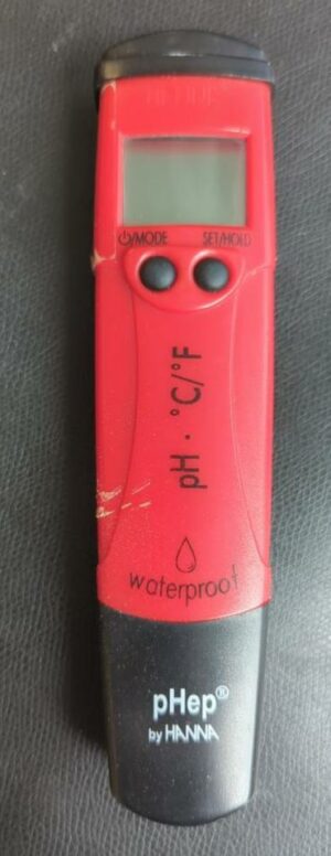 2 PH mètre de marque Hanna. (bat B)